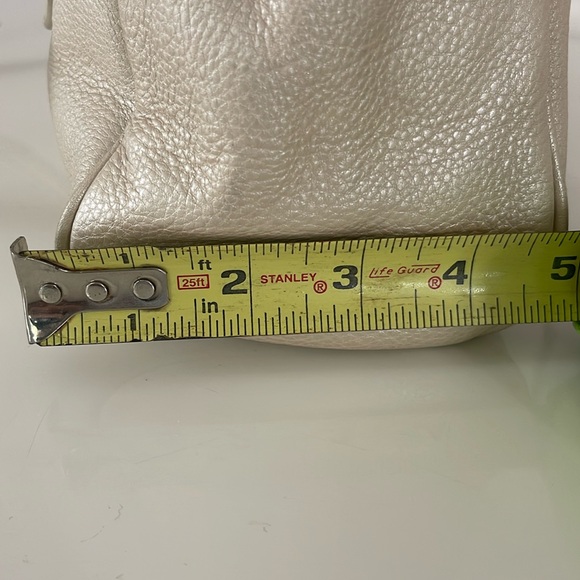 Brooks Borthers cream purse - Picture 13 of 13